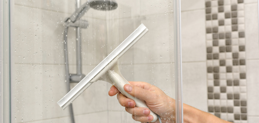 Jak umýt sprchový kout