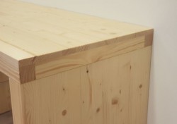 NOVINKA Kvalitního českého nábytku