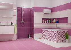 Koupelna v bílo-růžových tónech se sprchovým koutem, vestavnou vanou obloženou mozaikou a nikou na kosmetiku v zadní stěně