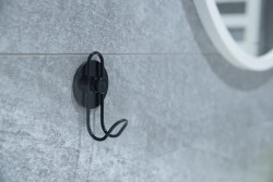 HOPA - Drátěný věšák na stěnu na nalepení 3M, černá barva (KD02091663)