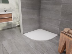 Lansanit - Sprchová vanička čtvrtkruhová LUX 900x900 mm, R550, bez nožiček (LANLUX90K)