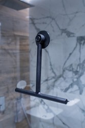 OLSEN SPA - Stěrka na skleněné sprchové kouty - plast, černá barva (KD02091767)